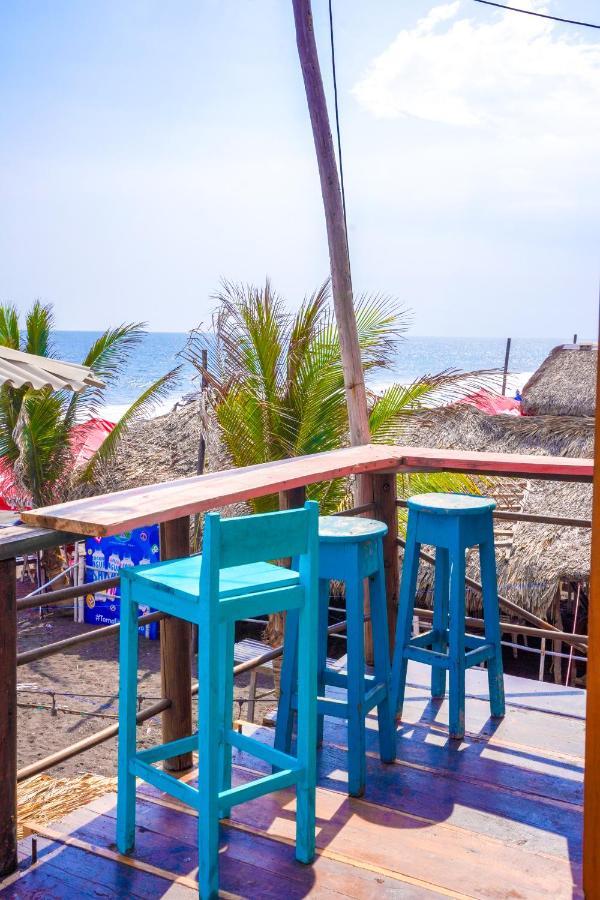 Black Sand Beachhouse Monterrico Exterior foto